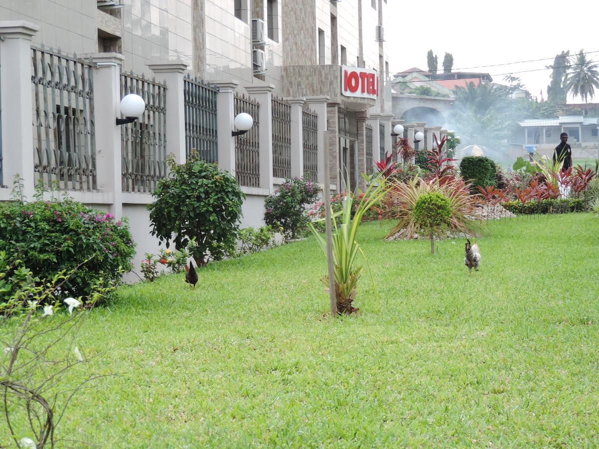Hotel Djigui Abidjan Exterior photo
